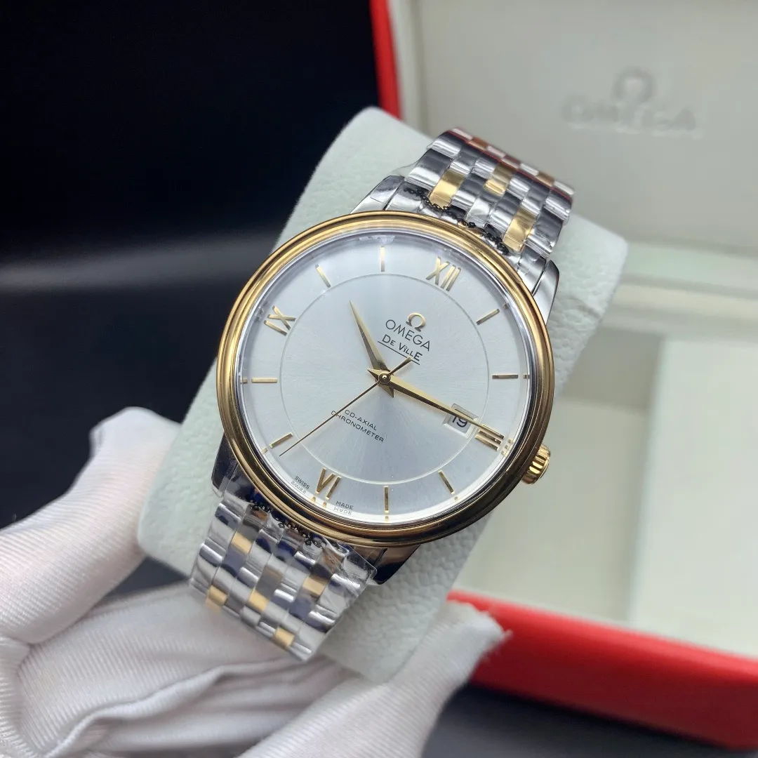 【High-end replica】💰1160! 【Customized all-in-one machine】💰1640! Omega's new arrival🔥🔥As a star hot-selling product✨✨basic model, the Diefei series⌚️⌚️ is favored by consumers with its classic and elegant design, and it is also the first choice for business! Reasons for recommendation: [Design]: This is the basic model of the Diefei series. It has an all-stainless steel case with the same brushed dial. The three hands are matched with the classic design of the 3⃣️ dot calendar window. The bottom cover is also engraved with the "God of Time" (a super primitive god from ancient Greek mythology, interpreting Omega's unique romantic meaning of time). A variety of dial elements are optional, and the steel skin is perfectly replaced. The simple atmosphere is suitable for different occasions, and the overall style is more youthful and energetic! [Configuration]: It adopts the imported Citizen 8215🇯🇵/9015 all-in-one movement, which has zero faults and more accurate travel time. The sapphire glass mirror is scratch-resistant and wear-resistant, the crown is polished to a perfect arc, and the brand logo "Ω" is clearly visible. [Size]: 39.5mmx11mm The overall appearance is elegant and gorgeous. Its style is suitable for formal wear, simplicity, fashion, literature and art, leisure, etc. It is the best choice for daily commuting and business negotiations! Welcome to order, make sure the quality🥂Worry-free after-sales🌹🌹