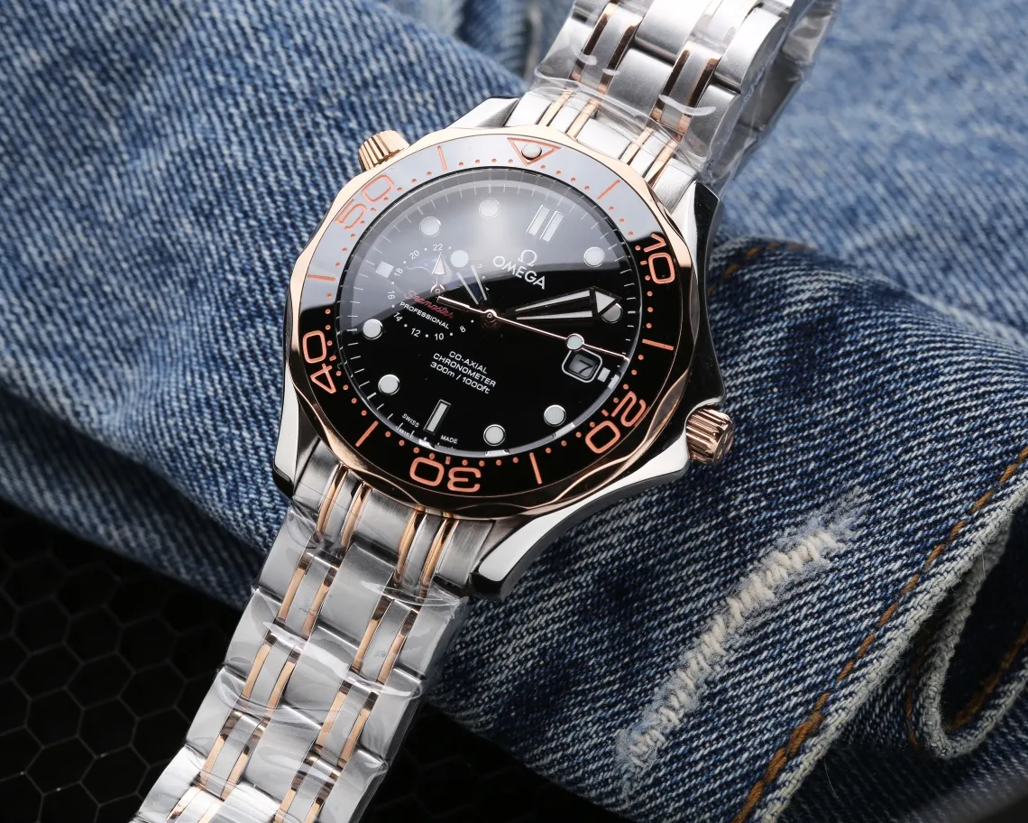 【High-end replica】💰2400! OMEGA’s latest launch is the Seamaster, super luminous, and 9-digit true moon phase. It adopts an imported fully automatic mechanical movement to achieve zero repairs, can store power for over 48 hours, and is waterproof to a depth of 200 meters. [Case]: 316 fine steel (high quality workmanship) [Strap]: Imported tape/top 316 fine steel [Movement]: Imported Citizen 8215 fully automatic mechanical movement (stable running time) [Glass]: Advanced strengthened coated mirror [Size]: Diameter 41mm, thickness 13mm