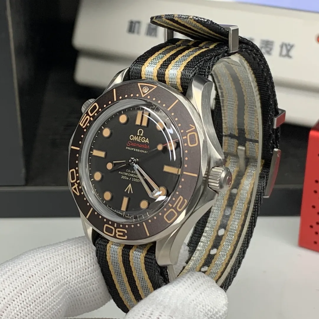 【High-end replica】💰1300! 【Customized all-in-one machine】💰1920! 【Top Replica】💰3700! OMEGA Seamaster Diver 300M 007 Edition 210.90.42.20.01.001 watch is equipped with a customized version of Cal.8806 automatic mechanical movement, sapphire mirror 42mm, and the pictures are top replica real shots!