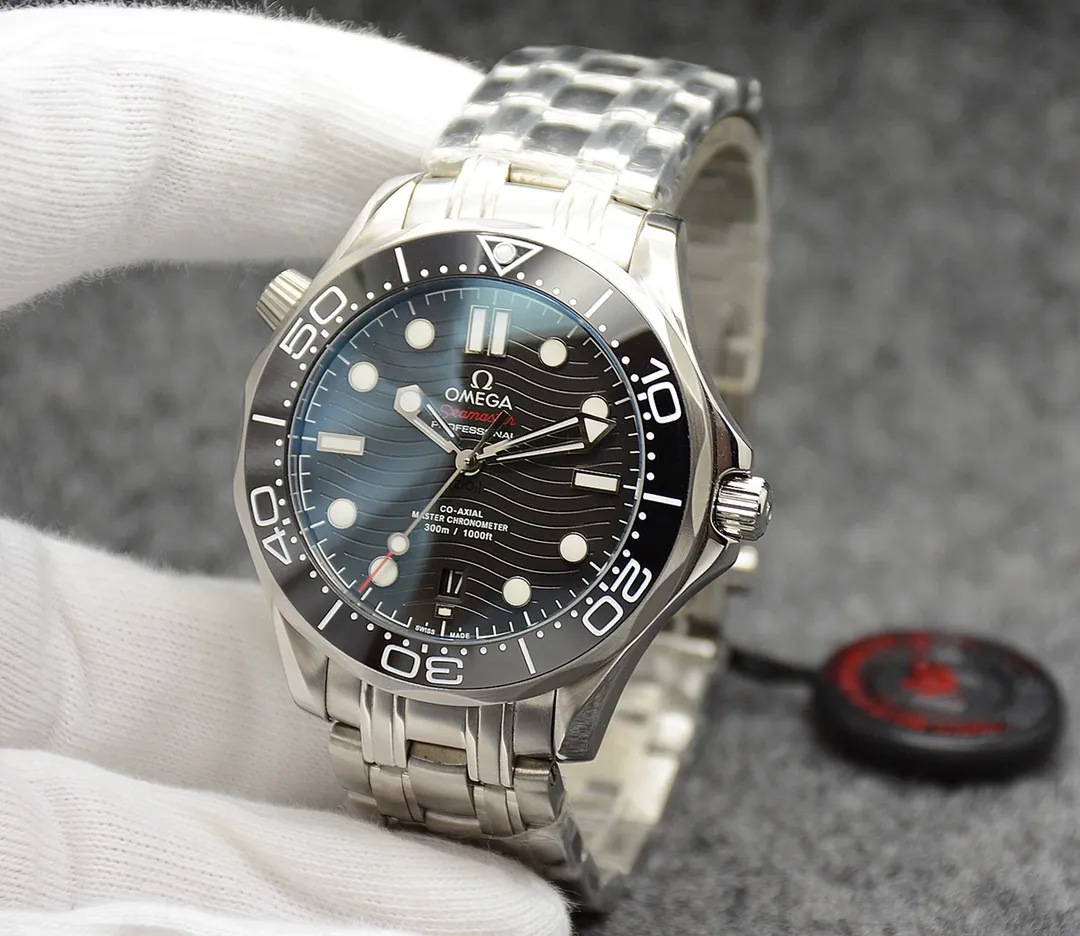 [High-end replica] 💰1160 Omega's new men's mechanical watch is launched🎉[strong]🔥Original 1:1 high-end goods🔥Stainless steel case, built-in imported Citizen 8215 fully automatic mechanical movement, accurate and stable travel time! Paired with a stainless steel strap and original buckle, sapphire glass mirror, and high-tech ceramic ring, it is suitable for both business and leisure! 🚴【Size: 42mm Thickness: 15mm】