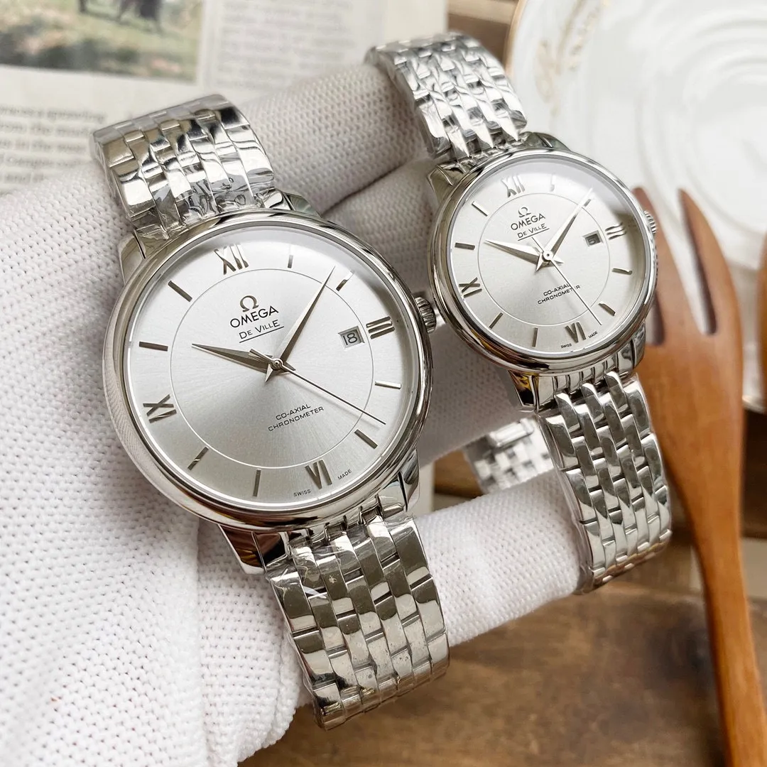 [High-end replica] 💰1160 each! Omega Die Fei series (1:1 replica) [Type]: Couple's watch [Strap]: 316 stainless steel strap [Movement]: Fully automatic imported Citizen 8215 mechanical movement [Mirror] Sapphire glass (never scratched) Elegant taste Vast and majestic Ingenuity A treasure for couples' wrists Size: Male diameter 40mm Female diameter 32mm thick 9mm Hot sale on the market! Welcome to reprint!