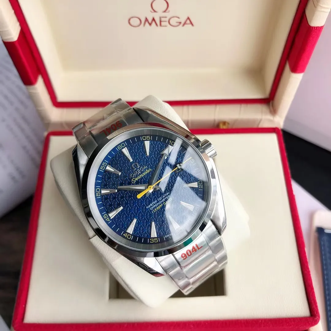 【Customized all-in-one machine】💰1720! Omega Seamaster 150-meter watch [Ocean charm, classic hot model] The classic and timeless design is very characteristic of the Omega brand [Movement] Equipped with the imported brand new Citizen 9015 all-in-one automatic mechanical movement, accurate and durable, highly recognized by watch friends [Case] 316L stainless steel case, modified and beautiful body, original consistent 41.5mm diameter, curved dial, depth waterproof to 200 meters [Bracelet] imported fine steel strap Equipped with the original folding clasp of the same material, the details are synchronized with the original product ⚠️Please look for the exclusive quality produced by GD