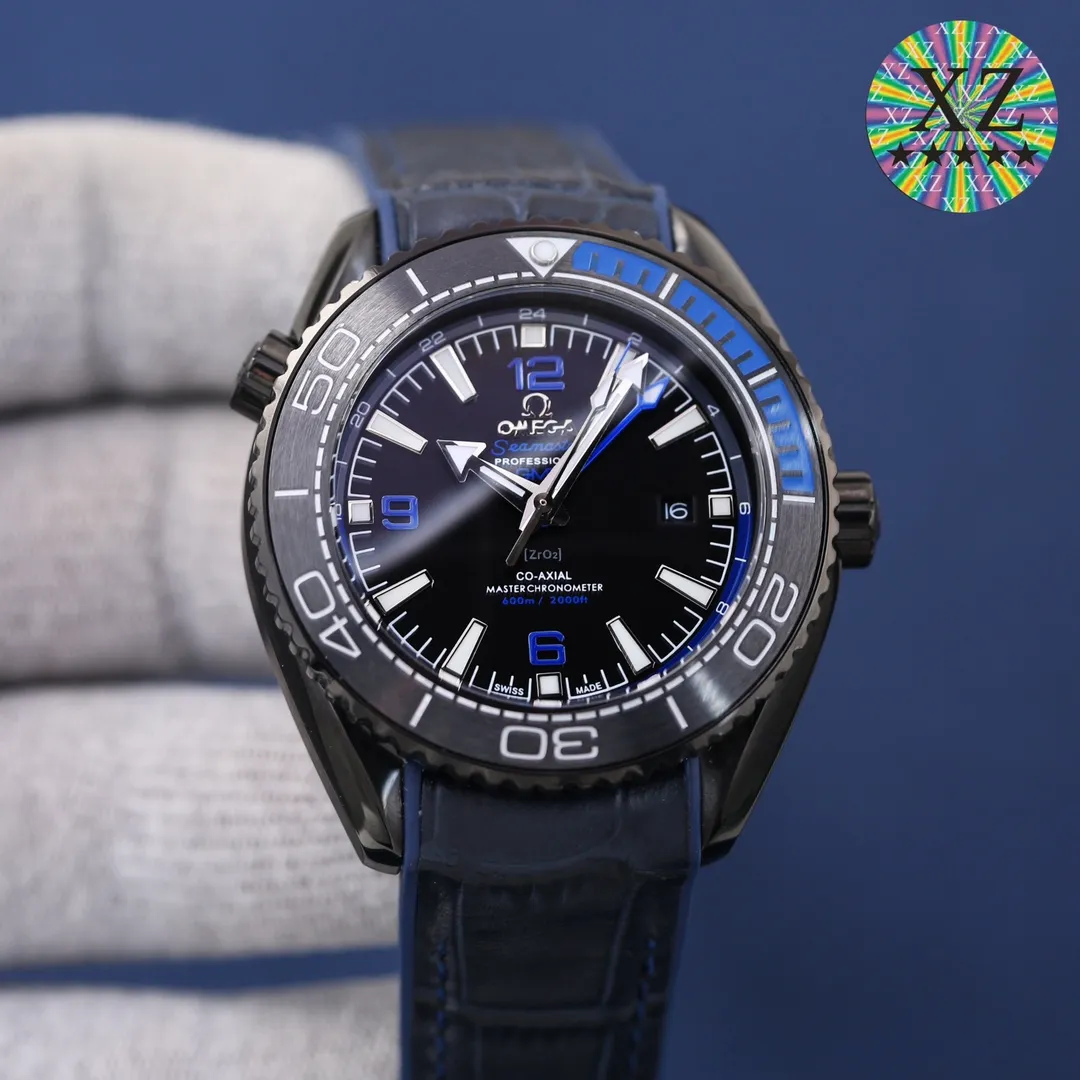 【Top replica】💰2900! Omega-Universe Ocean 600 meters, the full series of deep-sea black watches once again push to the top! Five codes in one, warranty card, diamond card, observatory certification card, hang tag, etc. Exclusive number 87895505, exclusive quality, exclusive packaging. In 2022, the official highly recommended Seamaster series 600-meter diving watch has exclusive quality on the entire network [Model] 215.32.44.21.01.001 [Movement] Equipped with 8900/8906 automatic mechanical movement, original see-through design, revised movement, accurate running time, strong practicality, 100% waterproof [Glass] With arched wear-resistant glass, diameter 45.5mm, thickness 15.5mm [Case] Made of 316L fine steel case, post-processed and polished, equipped with the only original one-way rotating chronograph ring with a ceramic ring in its class [Watch strap] Belt/tape/steel strap, buckle steel strap 316L fine steel brushed and polished, Italian imported cowhide with imported frog glue, steel strap with same-level original Omega stretch buckle, fine-adjustable buckle, best value for the same level, please certify the exclusive details, the exclusive quality code is 87895505 genuine copy-Reprint. Welcome to reprint!