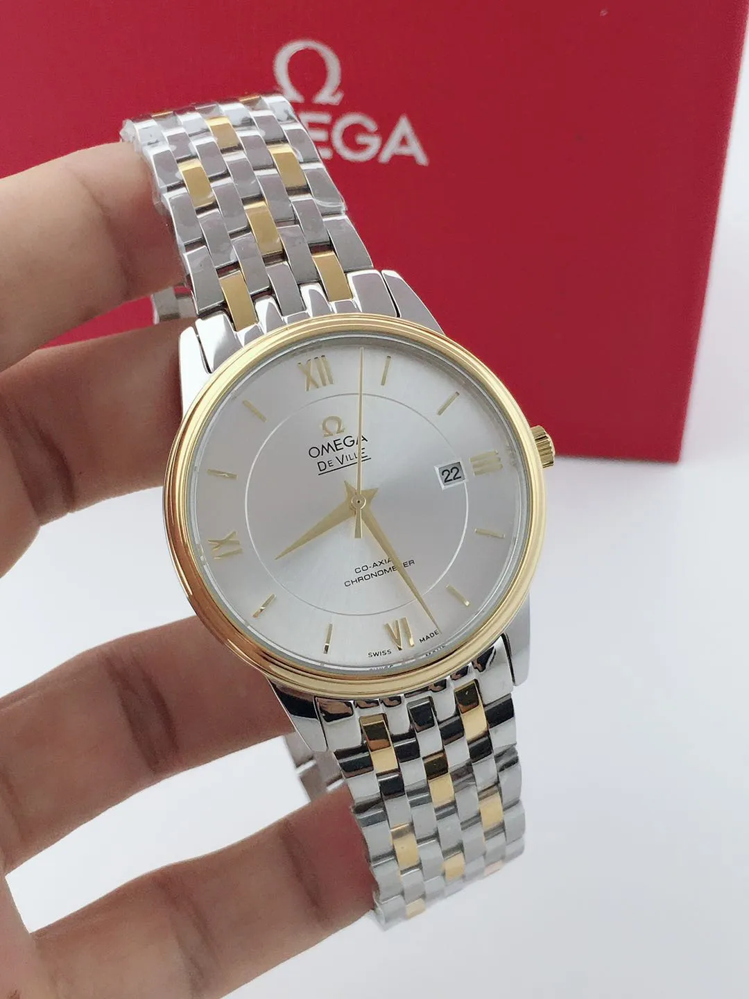 【Foreign trade import】💰970! Omega Series: Butterfly Series Movement: Automatic Machinery Case, Strap: Stainless Steel Dial Diameter: 40mm Mirror: Sapphire Special Function: Date Display