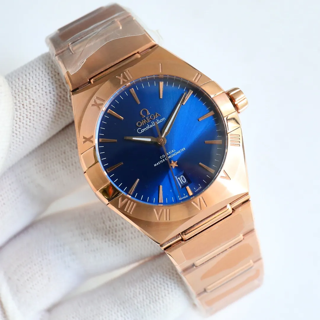 The new 39 size Omega Constellation Series CM2 "The highest version on the market, original mold opening" is extraordinary in the name of classic. The 39mm Omega fifth-generation Constellation series men's watch perfectly displays the unique charm of the Constellation series. The sun-patterned dial and classic “claw” design have an extraordinary texture that is timeless and charming. The Roman numeral scales engraved on the bezel, the hands, constellation logo and hour scales made of 18K gold make the watch full of noble temperament. The performance of the black balance wheel of the 8800 movement is more stable. A watch suitable for formal occasions can allow you to easily cope with the workplace, socialize, and match with formal attire and leisure to show your masculine charm! "The high version has a unique and unique milestone, which allows you to distinguish it from other factory versions in the following five points", 1. The sunray pattern dial scale bar nail tail drawing process is consistent with the original product, other factory versions do not have or are not obvious, 2. Stick-shaped hour markers The middle part of the needle tail is brushed, which is the same as the original product. It is self-evidently difficult. Other factory versions do not have it. 3. The half-moon section below the 6.12 digit of the case and the connection between the strap and the original product have the same effect as the original product. It is very challenging. The case The straps have also been treated with A-level anti-fingerprint processing. Other factory versions have inconsistent cross-sections and strap connections with genuine products and do not have anti-fingerprint processing. 4. The position of the steel strap buckle can be adjusted telescopically. The S point is normal and the L point is extended. It is synchronized with the genuine product and is the only one. One company, bringing you a better and more comfortable wearing experience, 5. The market's first silk-forged embossed surface technology, striving to use genuine products as the benchmark, it took 18 months to overcome difficulties, just to present a more authentic and attractive watch, making playing with watches a pleasure!