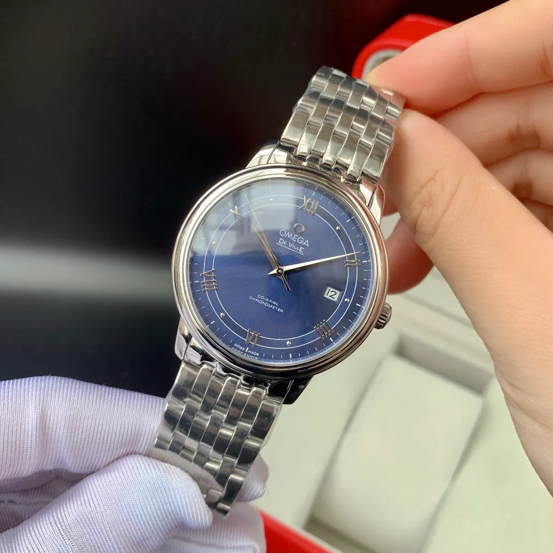 【High-end replica】💰1160! 【Customized all-in-one machine】💰1640! Omega's new arrival🔥🔥As a star hot-selling product✨✨basic model, the Diefei series⌚️⌚️ is favored by consumers with its classic and elegant design, and it is also the first choice for business! Reasons for recommendation: [Design]: This is the basic model of the Diefei series. It has an all-stainless steel case with the same brushed dial. The three hands are matched with the classic design of the 3⃣️ dot calendar window. The bottom cover is also engraved with the "God of Time" (a super primitive god from ancient Greek mythology, interpreting Omega's unique romantic meaning of time). A variety of dial elements are optional, and the steel skin is perfectly replaced. The simple atmosphere is suitable for different occasions, and the overall style is more youthful and energetic! [Configuration]: It adopts the imported Citizen 8215🇯🇵/9015 all-in-one movement, which has zero faults and more accurate travel time. The sapphire glass mirror is scratch-resistant and wear-resistant, the crown is polished to a perfect arc, and the brand logo "Ω" is clearly visible. [Size]: 39.5mmx11mm The overall appearance is elegant and gorgeous. Its style is suitable for formal wear, simplicity, fashion, literature and art, leisure, etc. It is the best choice for daily commuting and business negotiations! Welcome to order, make sure the quality🥂Worry-free after-sales🌹🌹