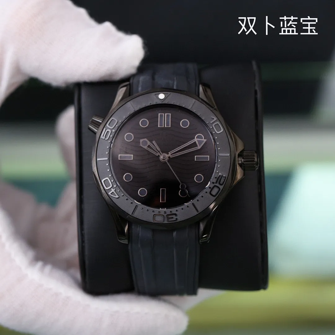 【Top replica】💰2400! Omega (excellent quality and exquisite work) is the most simple and chic - the most attractive watch [Type]: Exquisite men's watch (more excellent) The best design - [Strap]: Imported rubber/316L stainless steel strap (more comfortable and durable) 👍👍 [Movement]: Swiss 2836 movement [Material]: Sapphire double crystal mirror (more wear-resistant) Real man, wise style, strong three-dimensional sense, special design, return with honor Size: 43mm in diameter, 12mm thick, smart launch! Welcome to reprint! 🔺🔺🔺 [Exclusive product • Superb quality] 🔺🔺🔺 🔺🔺🔺 [More products • Stay tuned] 🔺🔺🔺
