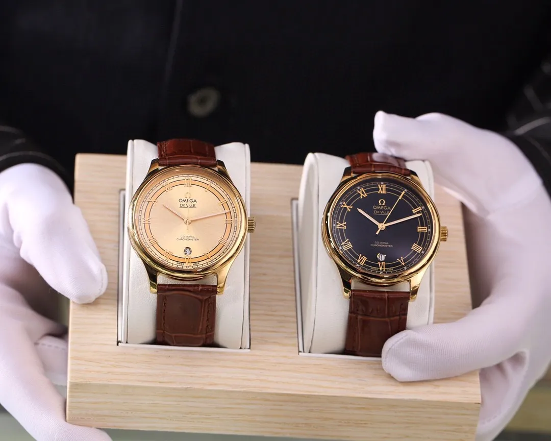 【Foreign trade import】💰1120! The latest high-definition real shot of Omega (a noble and wise work)! 🎈🎈 Type: Exquisite men's watch (more excellent) Best design Strap: Genuine cowhide & 316 stainless steel strap (more comfortable) Movement: Top mechanical movement (stable) Material: Mineral super strong mirror (wear-resistant) Real man's wise style Strong three-dimensional sense Special design Return with great reputation Size: 39mm diameter, 12mm thick, high-definition real shot! quality assurance!