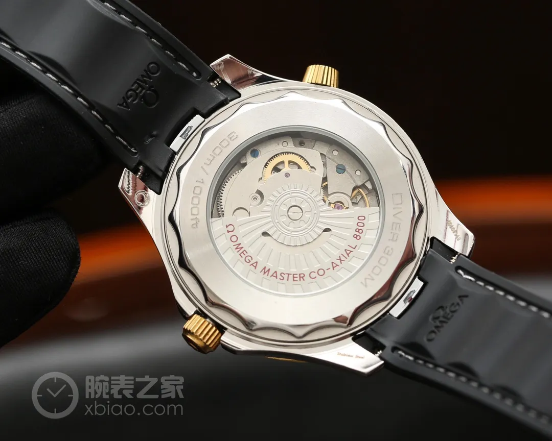 【Foreign trade import】💰1200! Omega has begun to explore the secrets of the deep sea. In 1932, the Omega Marine watch was tested at a depth of 73 meters in Lake Geneva and became a professional commercially available diving watch. In 1993, the Omega Seamaster 300-meter professional diving watch was born, becoming a truly classic diving watch masterpiece. Today, the new Omega Seamaster 300-meter Coaxial Master Diving Watch is the sports watch of choice for many watch enthusiasts. Its technological innovation and modern design concepts make it a professional and fashionable wrist timepiece. (Watch model: 210.22.44.51.03.001) ⚠️Features: The Omega Seamaster 300-meter watch has always been loved by everyone. This year, Omega launched the Seamaster 300-meter chronograph watch, with a total of 9 models in different colors. These new masterpieces not only change in appearance, the movement is equipped with a new automatic watch movement, this Omega’s latest coaxial master!  ⚠️ [Latest bar picture] In an era when a new generation of watch friends pursue multi-function and zero repairs - Haima officially recommends the 300-meter series coaxial • Ultimate🌹👉👉 [Classic hot model to create greater glory] 🔥Brand: Omega (return of noble quality and ultimate product) [2020 hot model] Type: Fine men's watch (top-level) [Haima series] Strap: Imported rubber/316L stainless steel strap (comfortable) [big factory case] Movement: top mechanical movement (stable) 8800 see-through Material: mineral super strong mirror (wear-resistant) embossed essence, vast atmosphere, ingenuity, wrist treasure Size: 42mm diameter, 12mm thick, hot sale! Welcome to reprint! Watch summary: Today, the Omega Seamaster series is one of the brand’s most popular series. This series has a highly recognizable appearance design and an accurate movement! Welcome to taste! ——Welcome to forward!