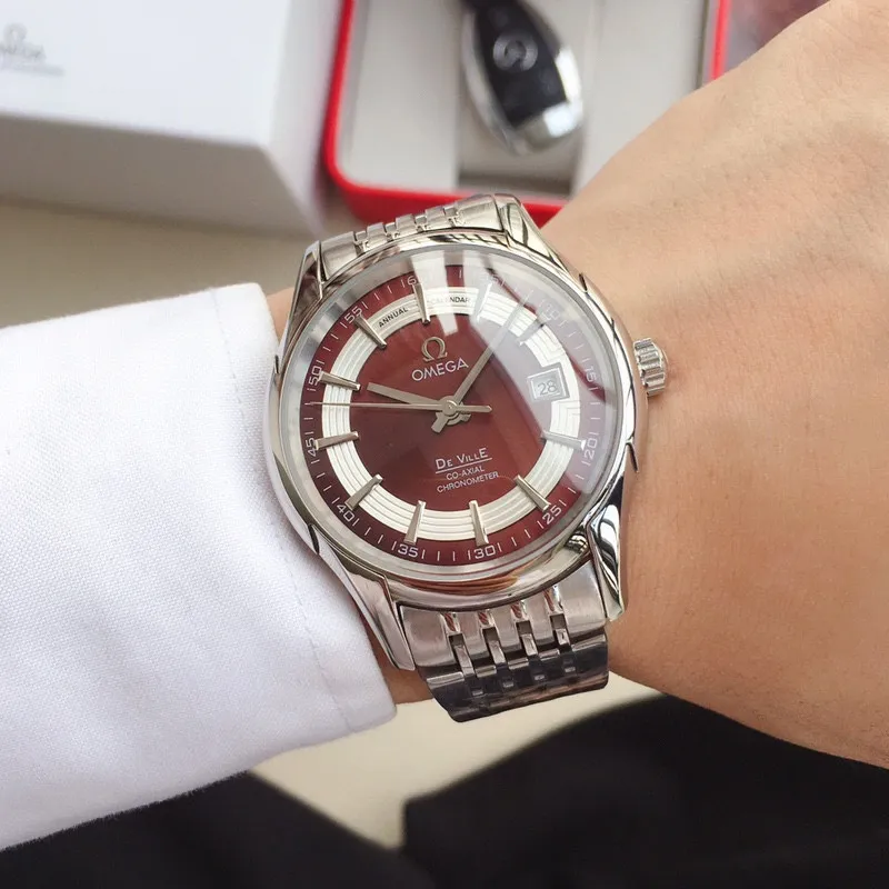 【High-end replica】💰1240! 【Customized all-in-one machine】💰1900! OMEGA - OMEGA🎉 Men's watch, fully automatic mechanical movement, 316L stainless steel case, sapphire mirror, genuine cowhide strap/stainless steel strap, diameter 40mm, thickness 11mm, real shot, achieving eternity. The De Ville series has always been a representative of elegance and precision. This Omega De Ville watch, model 431.33.41.121.03.001, has won the hearts of the people with its high quality, fashionable and elegant appearance.