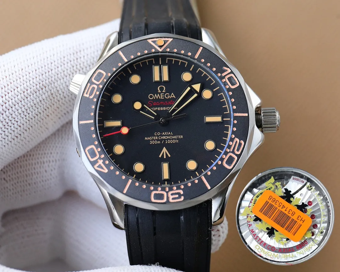 【High-end replica】💰1240! 【Customized all-in-one machine】💰1720! In 2022, the official highly recommended Omega Seamaster 300m 007 special edition diving watch has exclusive quality on the entire network [Movement] Equipped with imported 9015 all-in-one machine [Buckle] 316L fine steel strap [Mirror] Sapphire mirror [Case] ​​Made of 316L fine steel case, equipped with the only one-way rotating ceramic ring in its class. Deeply waterproof, watch diameter 42mm × 13mm🔥Top product, high quality products constantly🔥