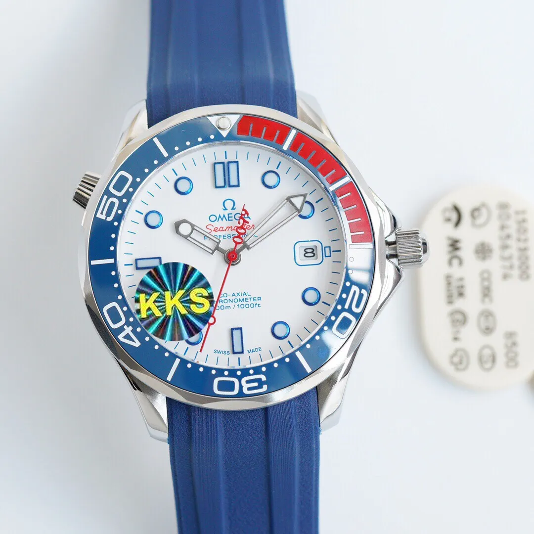 Brand new KKS factory three codes in one, unique packaging, exclusive coding, the steel strap is adjustable with a fine-tuning buckle, high-end quality, high profit, welcome to experience, 100% waterproof and swimmable. Hot model returns 🔥 Hot model returns 🔥 Hot model returns 🔥 KKS new products are launched Three codes in one, exclusive quality, exclusive packaging, always adhering to practical value, there is no best, only a better upgrade concept, pushing the entire series of Omega Seamaster watches to the top again! In 2020, the official highly recommended Seamaster series 300-meter diving watch has exclusive quality on the entire network. [Movement] Equipped with 💯 brand new Japanese original Citizen 8215 automatic mechanical movement, original see-through design, corrected movement 8500 restoration all-in-one machine, 0️⃣repair, accurate running time, strong practicality, 100% waterproof [Glass] Double-bright Sapphire shock-proof and scratch-proof glass Equipped with arched wear-resistant and scratch-resistant glass, it is three-level waterproof and can swim with confidence🏊, watch diameter 39.5/11mm [Case] Made of 316L stainless steel case, equipped with the only original ceramic one-way rotating chronograph ring in its class [Belt] The buckle is polished from 316L fine steel, imported Italian cowhide and imported frog glue to show the endless quality. It is equipped with the only original Omega stretch buckle in its class, which can be finely adjusted. It is the best value in its class. Please certify the exclusive KKS details. The KKS exclusive quality code is 80456374. Welcome to compare the quality.