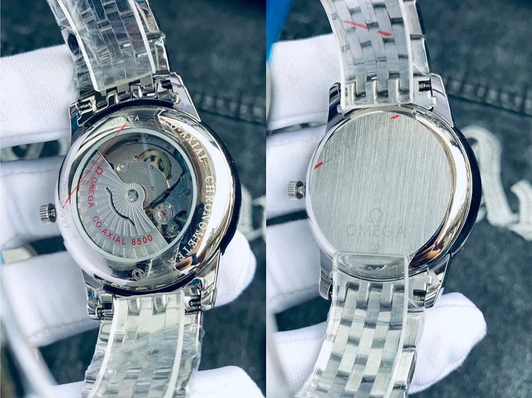 【High-end replica】💰960! Omega🥤🥤 🏍️Series: Classic Butterfly Series 🏍️Introduction: Official synchronization, simple and elegant, business style charm 🏍️Style: classic men's style, fashionable and versatile, three-dimensional logo 🏍️Material: top imported 316 stainless steel material 🏍️Literal: all literal scales and hands inherit the original craftsmanship 🏍️Mirror: sapphire mirror 🏍️Movement: Fully automatic imported Citizen 8215 mechanical movement (transparent/dense bottom) 🏍️Original size: diameter 39.5mm, thickness 10mm