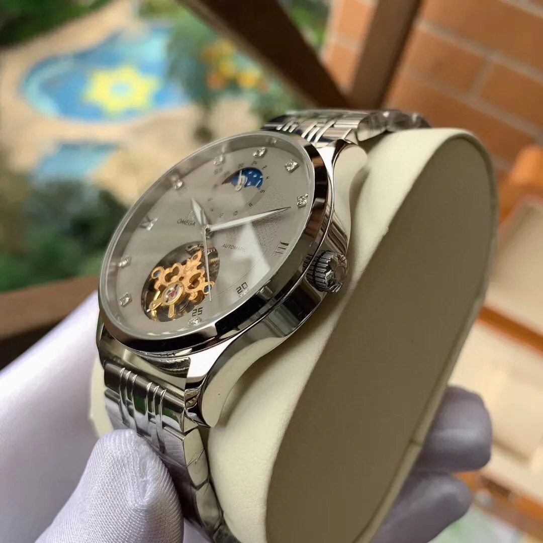 【Foreign trade import】💰1240! OMEGA-OMEGA‼ ️Boutique men's watch🌹🌹🌹Unique nine-digit hollow design, exquisite craftsmanship, originality, noble atmosphere, gentleman style. Adopting fully automatic mechanical movement, top-grade 316 stainless steel case and strap, super mineral mirror, size 42mm🔥The top products are constantly produced🔥