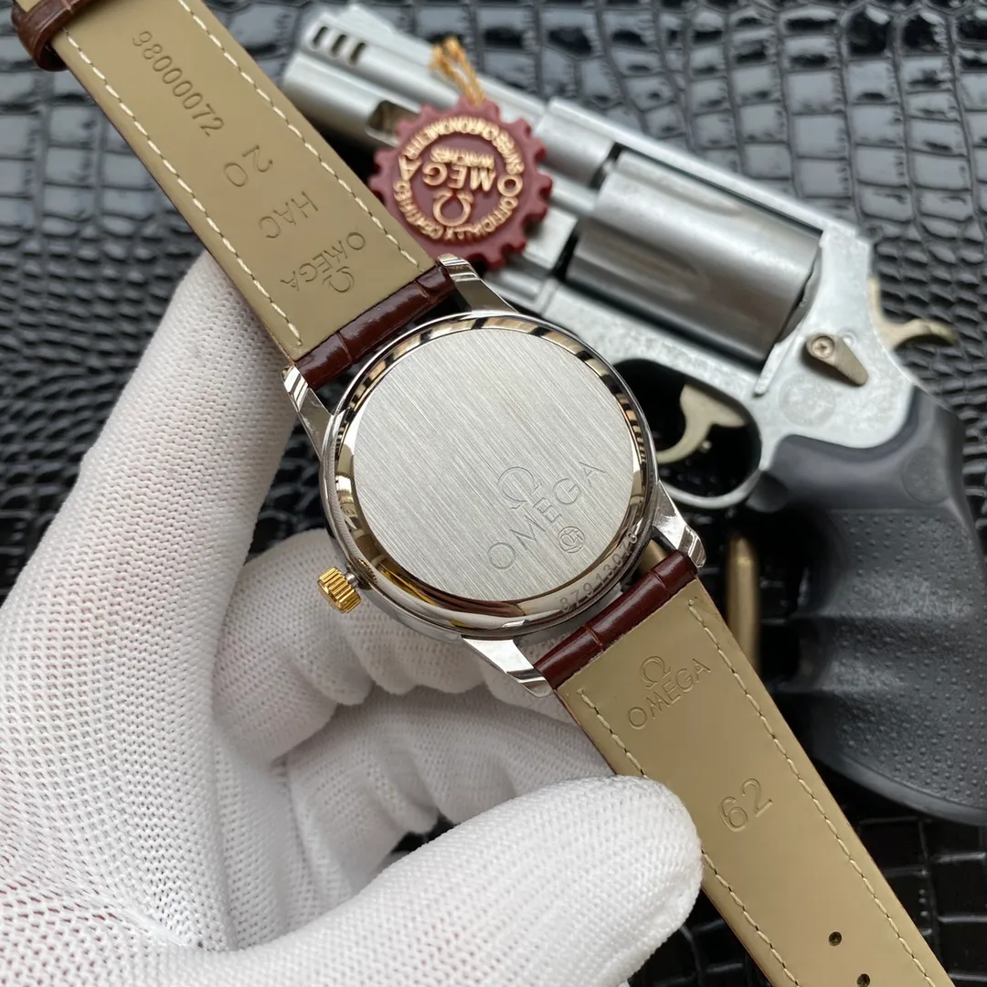 【High-end replica】💰1160! Omega 4-pin fine men's mechanical watch✨ Strap: 💝Italian calfskin/316L stainless steel Movement: Imported Citizen 8215 mechanical movement Mirror: Sapphire mirror Size: 40mm diameter, 12mm thick 🎉🎉🎉Welcome to forward