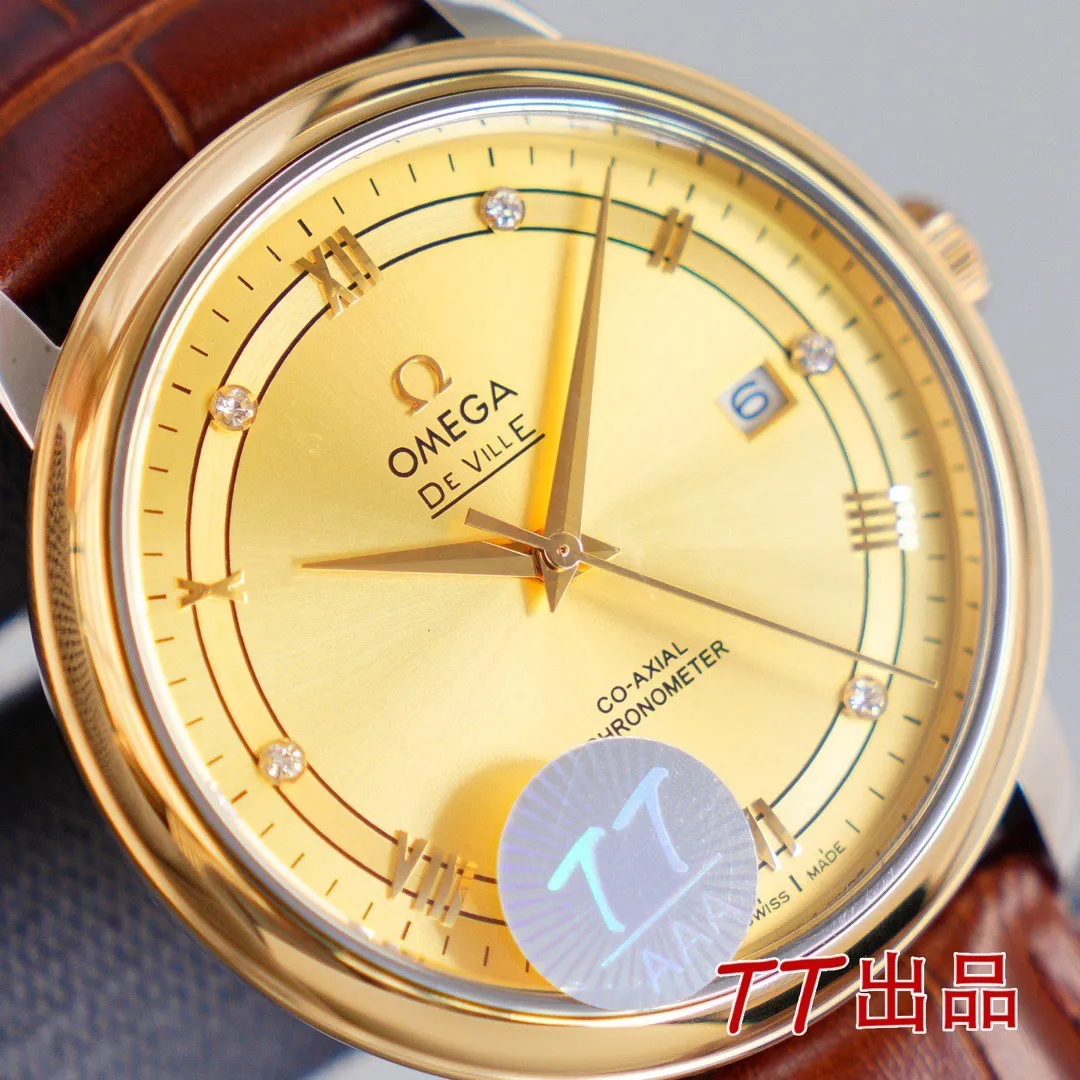 【High-end replica】💰1160! 【Customized all-in-one machine】💰1720! The first thing that comes to mind for the Omega De Ville series is its dignified, elegant, simple, simple, and unobtrusive appearance. Although simple, it is very delicate. The watches in this series are worn with a steady, cautious and steady character. Configuration parameters: Brand: Omega Series: Diefei series Movement: Imported Citizen 9015 all-in-one movement (upgraded version) Each movement undergoes strict QC calibration before shipment. Very strict, zero repairs. Design service life: 10 years. Case material: 316L stainless steel, CNC numerical control engraving, ultra-precision, waterproof depth 100 meters🏊‍♀🏊🏊 Lettering: The latest version of the disc flying track lettering, the word nails are butt welded and inlaid with the same process as the genuine ones (the first in the industry) Table diameter: 39.5*9.7mm (the only one on the market that is consistent with the genuine ones) Product grade: Super A Glass: Imported sapphire glass (0 difference in exposure and transparency compared with the original) Belt: Genuine American alligator leather strap (black/brown) Steel strap: 316L steel professionally polished by top masters /Gloss/Smoothness/Comfort/The same quality as genuine ones. Buttons: Original easy-to-tie pin buckles. Steel buckles: Original mold opening. Same craftsmanship. Same functions. "Manually extendable buckle"