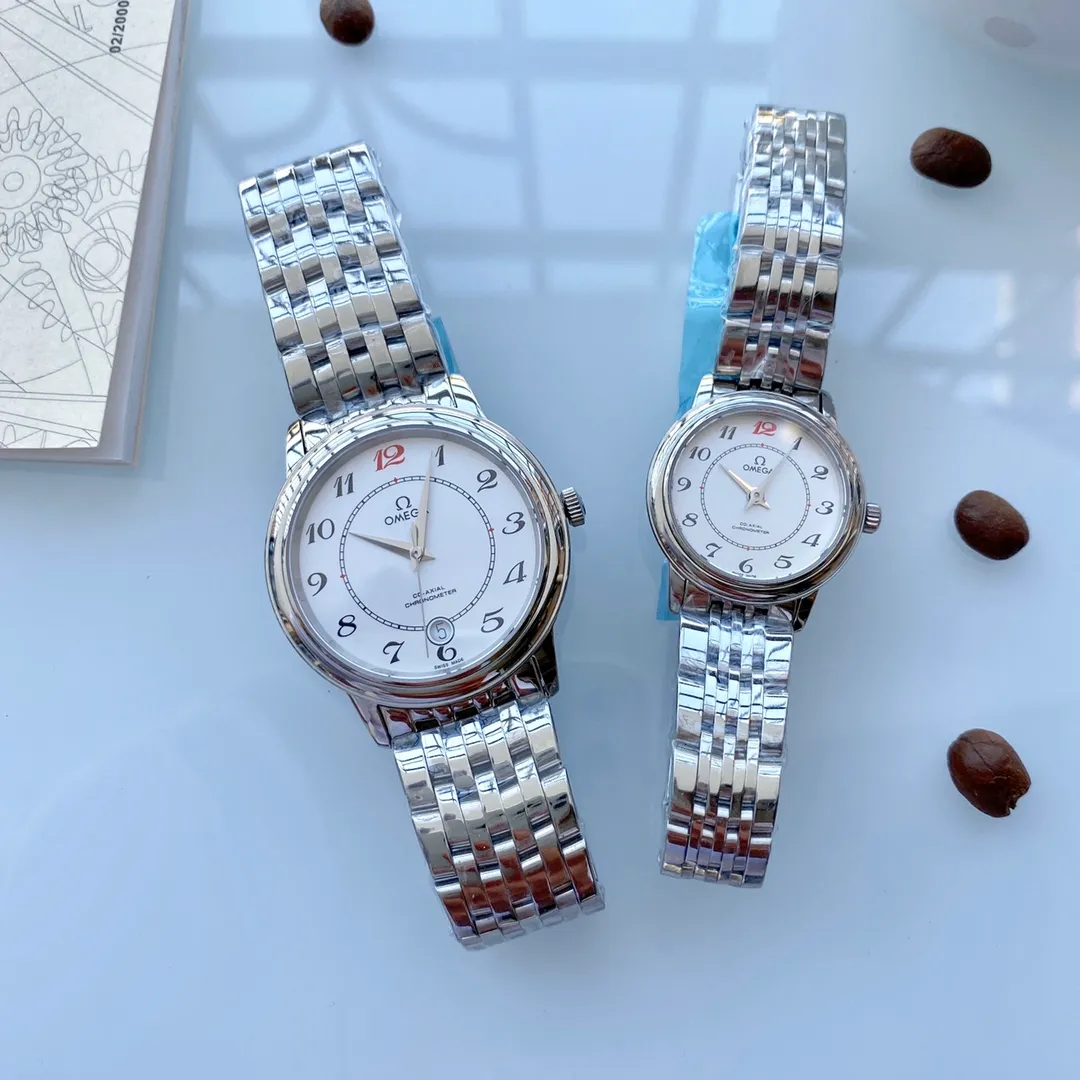 [Foreign trade import] 💰840 each The strongest classic in 2020 - the strongest quality 🎉 Couple's watch 🔥🔥 continues the legendary success! Good quality is visible—[Swiss quartz movement] Brand: Omega (sincere and elegant, noble hand in hand)🏆🏆[Latest style! ] Type: Exquisite couple watch🔥🔥[Super waterproof] Strap: Made of 316L stainless steel strap⌚️ (high-quality workmanship) Movement: Swiss quartz movement (accurate) [originally imported] Material: sapphire crystal mirror (anti-scratch) Timeless 💕True love is priceless 💕Harmonious beauty is immortal 💕Witness the memory of love💕 Size: Male diameter 38mm, thickness 10mm, female diameter 27mm, thickness 9mm, coming hand in hand! 🦋Welcome to reprint!