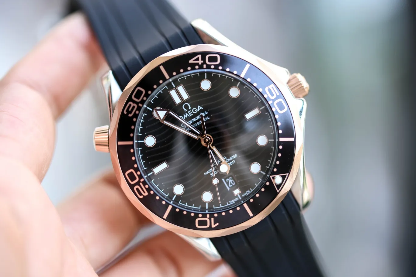 【High-end replica】💰970! The same style as Li Xian🖤Summer love🐛Wear the watch and enjoy the cool blue❄️Omi Seamaster watch series👴🏻Breathable and refreshing tape is a must-have in summer💋Equipped with ceramic ring with luminous dice, luminous hands🖤Original buckle, fully automatic machinery, 42mm💙High quality, high quality👴🏻