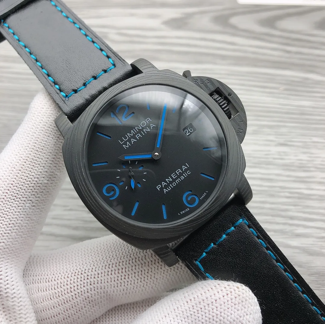 【High-end replica】💰1840! Panerai - PANERAI Model: PAM00700 🎮 Type: Men's top watch Movement: Imported automatic mechanical movement Case: 316L stainless steel case 🎮Mirror: Mineral strengthened glass Belt: Imported genuine cowhide strap. The three heroes are outstanding and show the charm of men. Size: diameter 47MM, thickness 16mm