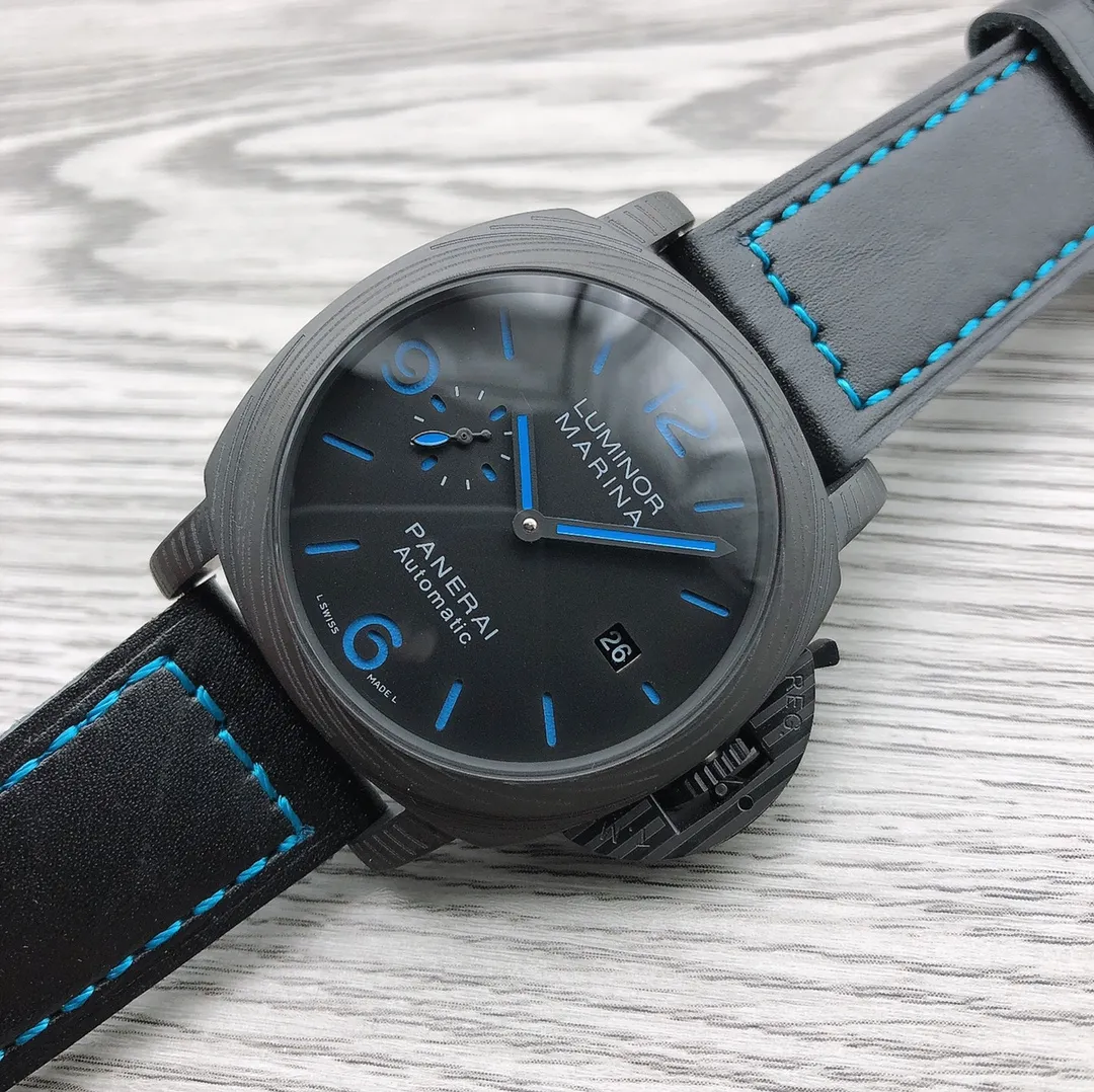 【High-end replica】💰1840! Panerai - PANERAI Model: PAM00700 🎮 Type: Men's top watch Movement: Imported automatic mechanical movement Case: 316L stainless steel case 🎮Mirror: Mineral strengthened glass Belt: Imported genuine cowhide strap. The three heroes are outstanding and show the charm of men. Size: diameter 47MM, thickness 16mm