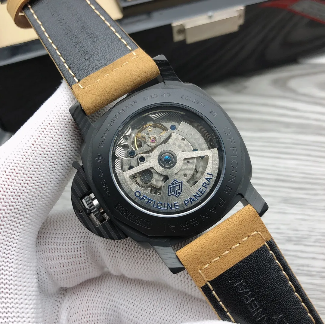 【High-end replica】💰1300! Panerai - PANERAI 🎮 LUMINOR series PAM Type: Men's top watch Movement: Fully automatic mechanical movement Case: 316L stainless steel case 🎮Mirror: Mineral strengthened glass Belt: Imported genuine cowhide strap is outstanding and shows the charm of men Size: diameter 44mm Thickness 16mm 🎮SJ carefully creates ultra-realistic photo shooting for you to give you a super-realistic photo experience