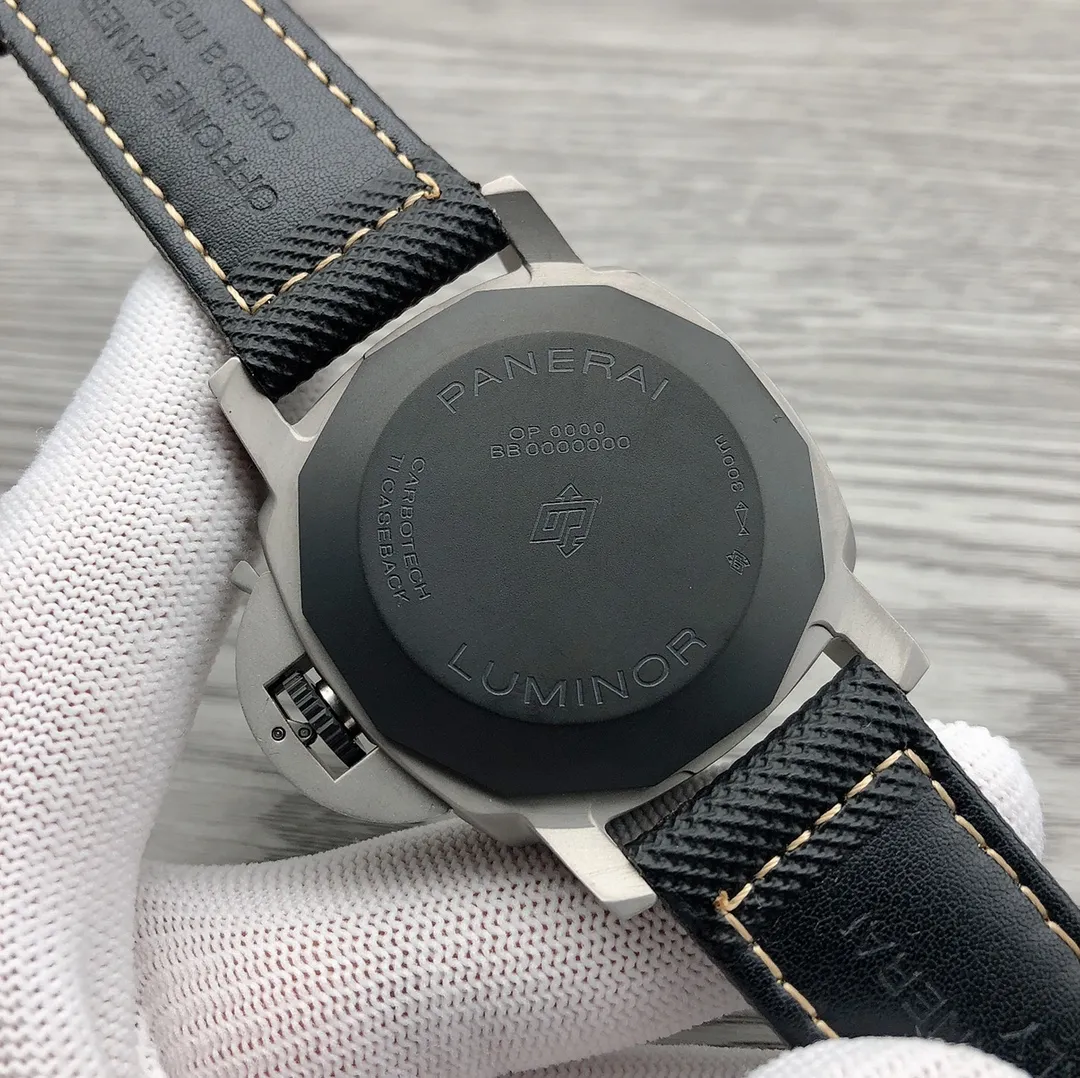 【High-end replica】💰1360! Panerai - PANERAI LUMINOR series PAM01662 🎮Type: Men's top watch Movement: Fully automatic mechanical movement Case: 316L stainless steel case 🎮Mirror: Mineral strengthened glass Belt: Imported genuine cowhide strap is extraordinary, showing the charm of men Size: diameter 44mm Thickness 16mm 🎮SJ carefully creates ultra-realistic photo shooting for you to give you a super-realistic photo experience
