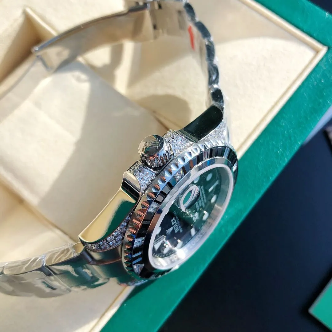 【Foreign trade import】💰1240! Rolex ROLEX Submariner Series Fully Automatic Machinery 40*13mm Arch Tempered Glass🍴Stainless Steel Strap Anyone can dress up brightly, but personal taste is revealed in the details of clothing