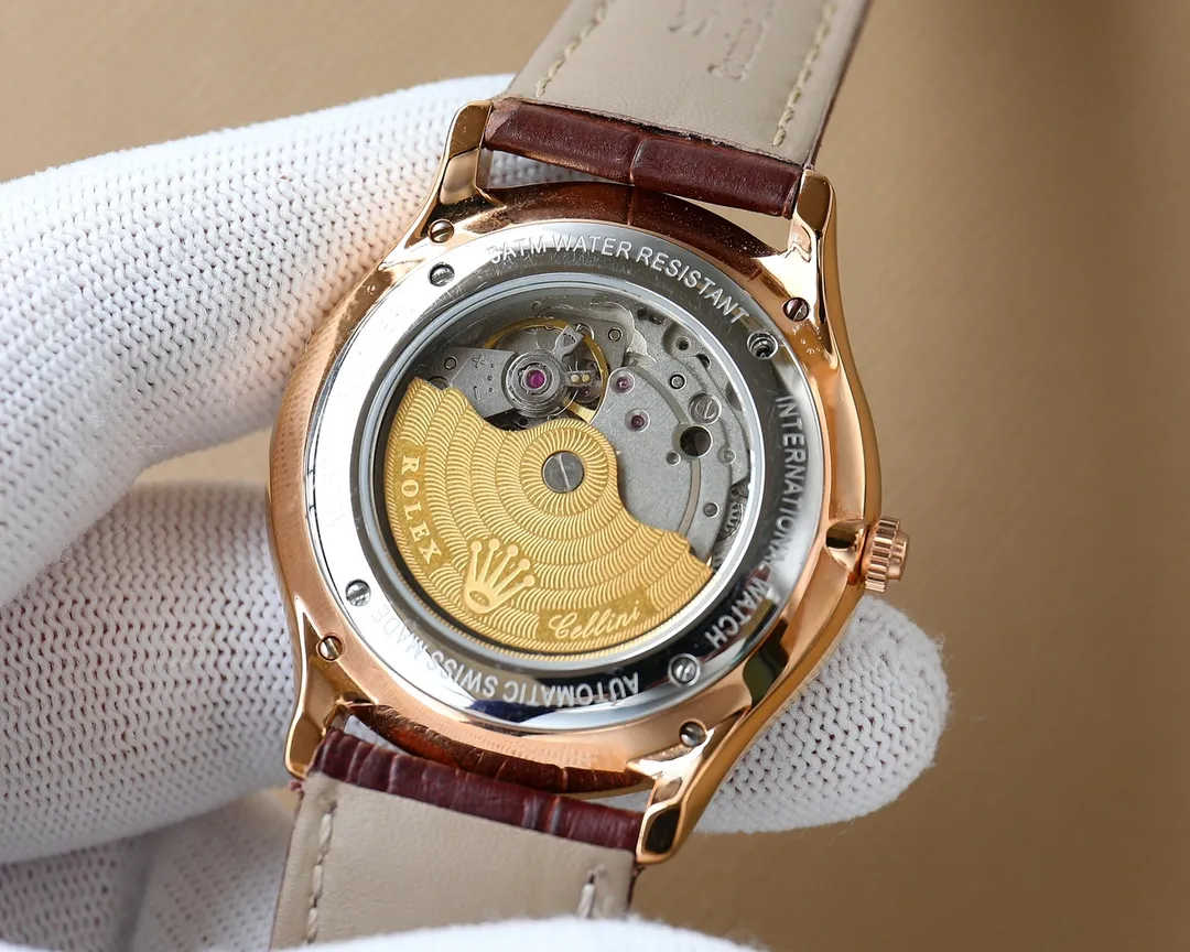 【Customized all-in-one machine】💰1720! Rolex's fine men's watches, classic three-hand design, noble atmosphere, gentlemanly style, excellent quality, are selling well all over the city. Using imported 9015 movement (zero repair), top-grade 316 fine steel case, imported calfskin strap, mineral super mirror, size 40*10.3mm🔥Top product, high quality products constantly🔥
