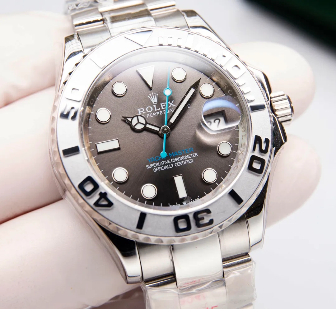 【High-end replica】💰1160! 【Customized all-in-one machine】💰1720! Rolex Yacht-Master series, a classic watch once and for all [Movement] Equipped with a brand new imported 9015 all-in-one fully automatic mechanical movement, with accurate travel time and excellent performance. It is equipped with an original case, with a small blue sapphire glass, a diameter of 40mm, a 316 stainless steel strap, and an original buckle. It is classic and fashionable, with extraordinary taste. It is worth owning! [Rose][Rose][Rose] (Focus on original new machines) The actual pictures are of customized all-in-one machines!