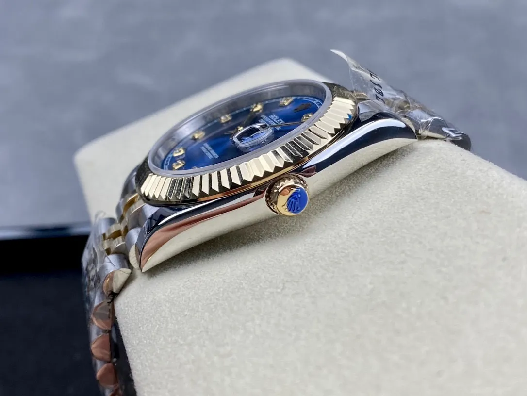 【High-end replica】💰1160! Rolex Single Calendar Datejust Series 41mm [Diameter] 41mm [Movement] Equipped with imported fully automatic mechanical movement [Ring] Rolex RingCommand triangular pit pattern / aperture [Mirror] Scratch-resistant sapphire glass mirror [Material] Imported 316L stainless steel case [Strap] Stainless steel (Oystersteel) optional three-bead/five-bead chain strap [Buckle] Original buckle Super high quality, more beautiful in kind, market exclusive! Classic men's casual watch, the standard accessory for successful men, allowing you to wear it once and for all!