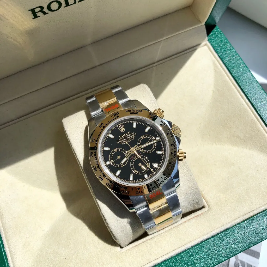 【High-end replica】💰1160! Customized all-in-one machine 💰1720! Rolex Daytona Series [Diameter] 40mm [Movement] Equipped with imported fully automatic mechanical movement [Ring] Imported finely polished ring/ceramic ring [Mirror] Scratch-resistant sapphire glass mirror [Material] Imported 316L stainless steel case [Strap] Stainless steel three-bead strap/high-quality tape [Buckle] Original buckle Super high quality, more beautiful in kind, market exclusive! Classic men's casual watch, the standard accessory for successful men, allowing you to wear it once and for all!