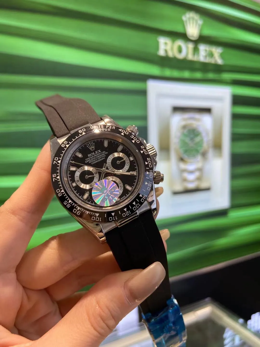 【High-end replica】💰1160! Rolex - Rolex Daytona men's mechanical watch Movement: Imported Citizen 8215 movement Size: Diameter 40mm Thickness 11mm Case: 316 stainless steel case Mirror: Sapphire mirror Strap: Comfortable silicone strap-original buckle