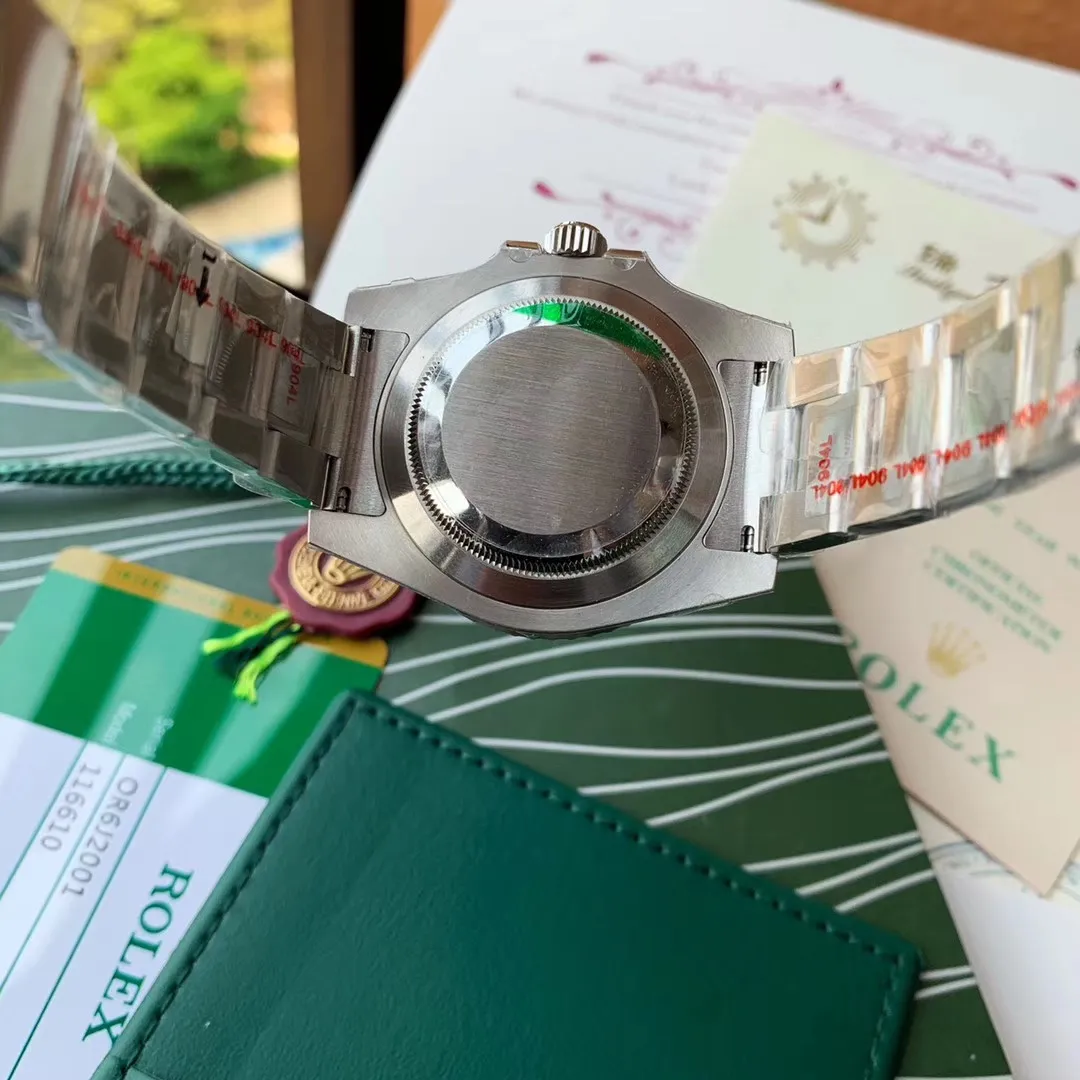 [Top replica] 💰3700 N factory V8 version 2836 movement arrives‼ Official one-to-one replica of the original version (super version) Rolex SUB Submariner series model 116610 gold series/green water ghost/black water ghost/blue water ghost, original mold opening, equipped with 2836 movement, the most classic Oyster style: [904L stainless steel case] size 40mm X The 13mm Oyster case is consistent with the original product. Through careful polishing and strict quality control, the shape is ensured to be in place, and the brushing and polishing are comparable to the original craftsmanship. [Crown] One case and one crown, carefully crafted, each crown logo faces upright, highlighting the symbol of the king. The master watchmaker strives for excellence in every detail, and continues the waterproof system of the lock, just like the original. [904L Stainless Steel Watch Strap] The three-row link Oyster watch strap is made of fully brushed technology, which is delicate and clean. It is equipped with an Oyster safety buckle. The elegant solid link watch strap is full of texture and comfortable to wear. [Mirror] Made of scratch-resistant sapphire mirror and blue film calendar crystal. [Bezel] The bezel is made of one-piece (non-etched) sapphire luminous beads, the platinum electroplated scale has a uniform color that will never fade, and the ice blue super bright luminous. 300 meters waterproof. Each watch has been strictly tested before leaving the factory to ensure quality. Please pay attention to more details. 🔥Top quality products are constantly produced🔥