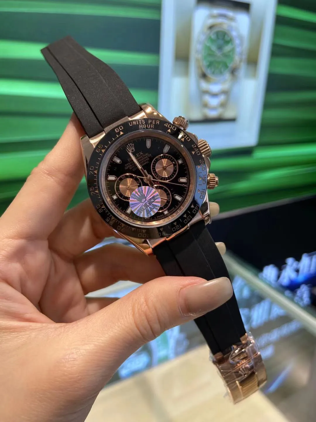 【High-end replica】💰1160! Rolex - Rolex Daytona men's mechanical watch Movement: Imported Citizen 8215 movement Size: Diameter 40mm Thickness 11mm Case: 316 stainless steel case Mirror: Sapphire mirror Strap: Comfortable silicone strap-original buckle