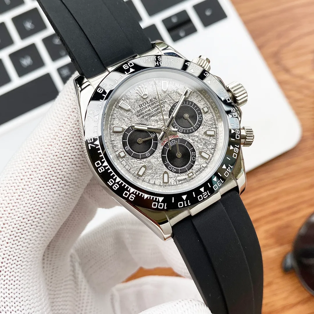 【Foreign trade import】💰1160! Rolex-ROLEX Daytona Series Type: [Cool] Men's Watch Case: 316 stainless steel (high quality workmanship) Strap: Imported tape/top 316 stainless steel (two options available) Movement: Advanced customized fully automatic mechanical movement (stable travel time) Glass: Advanced strengthened coated mirror (anti-scratch) Size: diameter 40mm, thickness 12mm