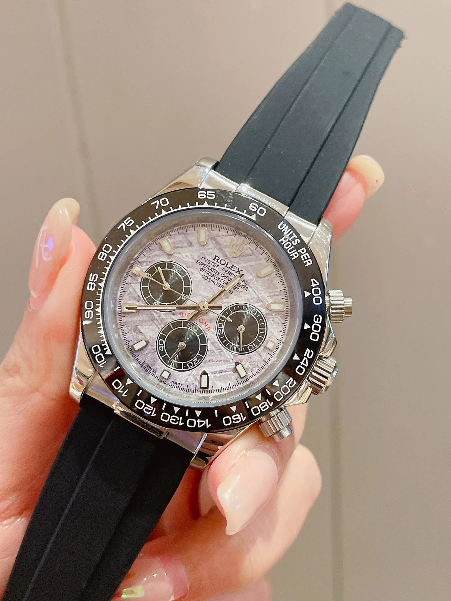 【High-end replica】💰1160! The Rolex Daytona series is equipped with the imported Citizen 8215 fully automatic mechanical movement, 316L stainless steel case, size 40mm, sapphire mirror, rubber strap, Rolex original buckle, the Rolex Daytona you can’t put down.