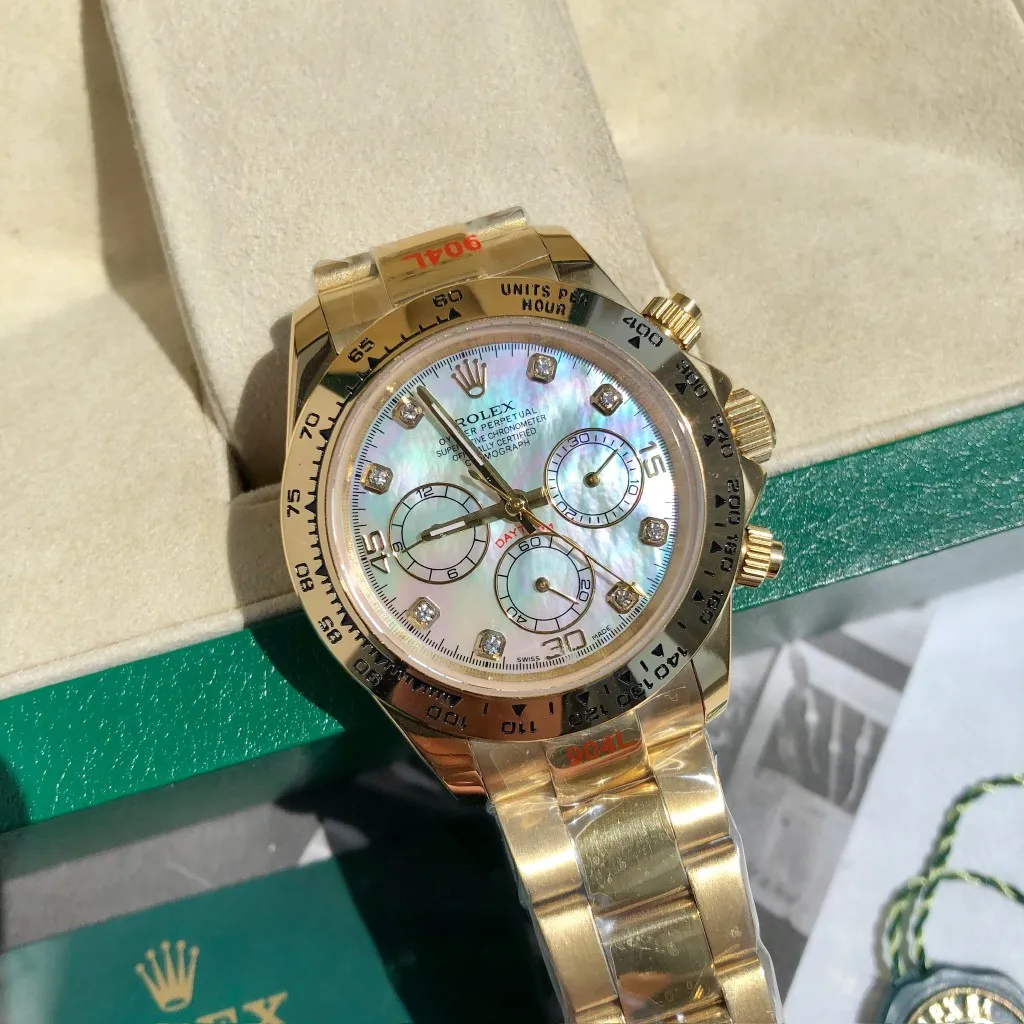 【High-end replica】💰1160! Customized all-in-one machine 💰1720! Rolex Daytona Series [Diameter] 40mm [Movement] Equipped with imported fully automatic mechanical movement [Ring] Imported finely polished ring/ceramic ring [Mirror] Scratch-resistant sapphire glass mirror [Material] Imported 316L stainless steel case [Strap] Stainless steel three-bead strap/high-quality tape [Buckle] Original buckle Super high quality, more beautiful in kind, market exclusive! Classic men's casual watch, the standard accessory for successful men, allowing you to wear it once and for all!