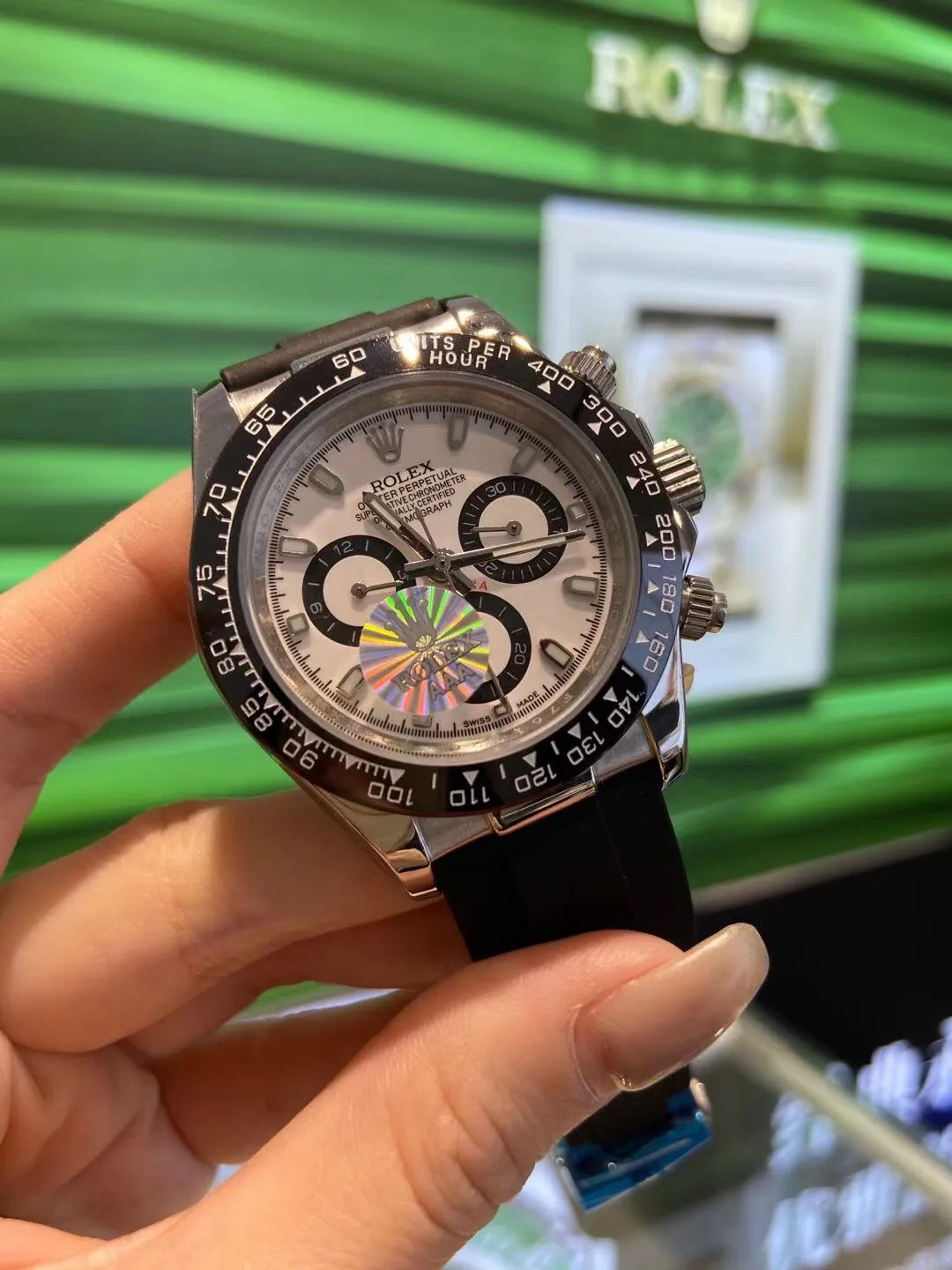 【High-end replica】💰1160! Rolex - Rolex Daytona men's mechanical watch Movement: Imported Citizen 8215 movement Size: Diameter 40mm Thickness 11mm Case: 316 stainless steel case Mirror: Sapphire mirror Strap: Comfortable silicone strap-original buckle