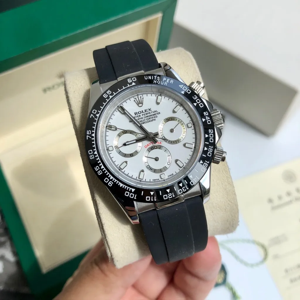 【High-end replica】💰1160! Customized all-in-one machine 💰1720! Rolex Daytona Series [Diameter] 40mm [Movement] Equipped with imported fully automatic mechanical movement [Ring] Imported finely polished ring/ceramic ring [Mirror] Scratch-resistant sapphire glass mirror [Material] Imported 316L stainless steel case [Strap] Stainless steel three-bead strap/high-quality tape [Buckle] Original buckle Super high quality, more beautiful in kind, market exclusive! Classic men's casual watch, the standard accessory for successful men, allowing you to wear it once and for all!