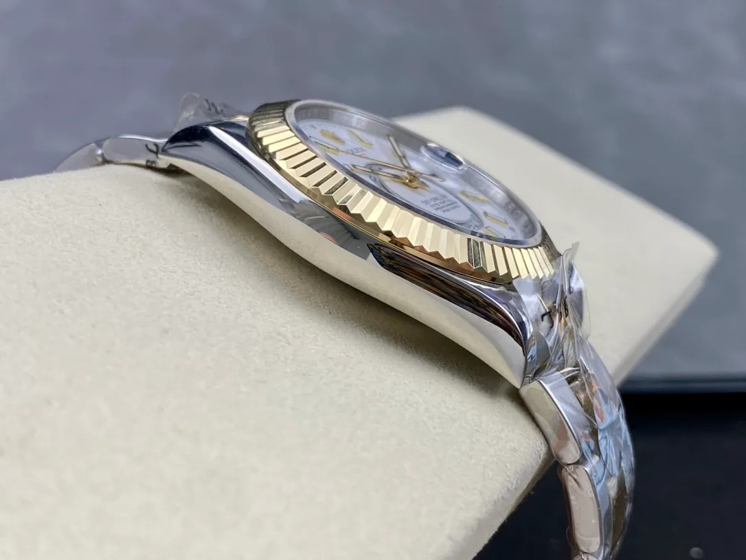 【High-end replica】💰1240! Rolex SKY Skywalker Series [Diameter] 42mm [Buckle] Original insurance folding clasp, more beautiful in kind, exclusive on the market! Classic men's casual watch, the standard accessory for successful men, allowing you to enjoy your life once and for all