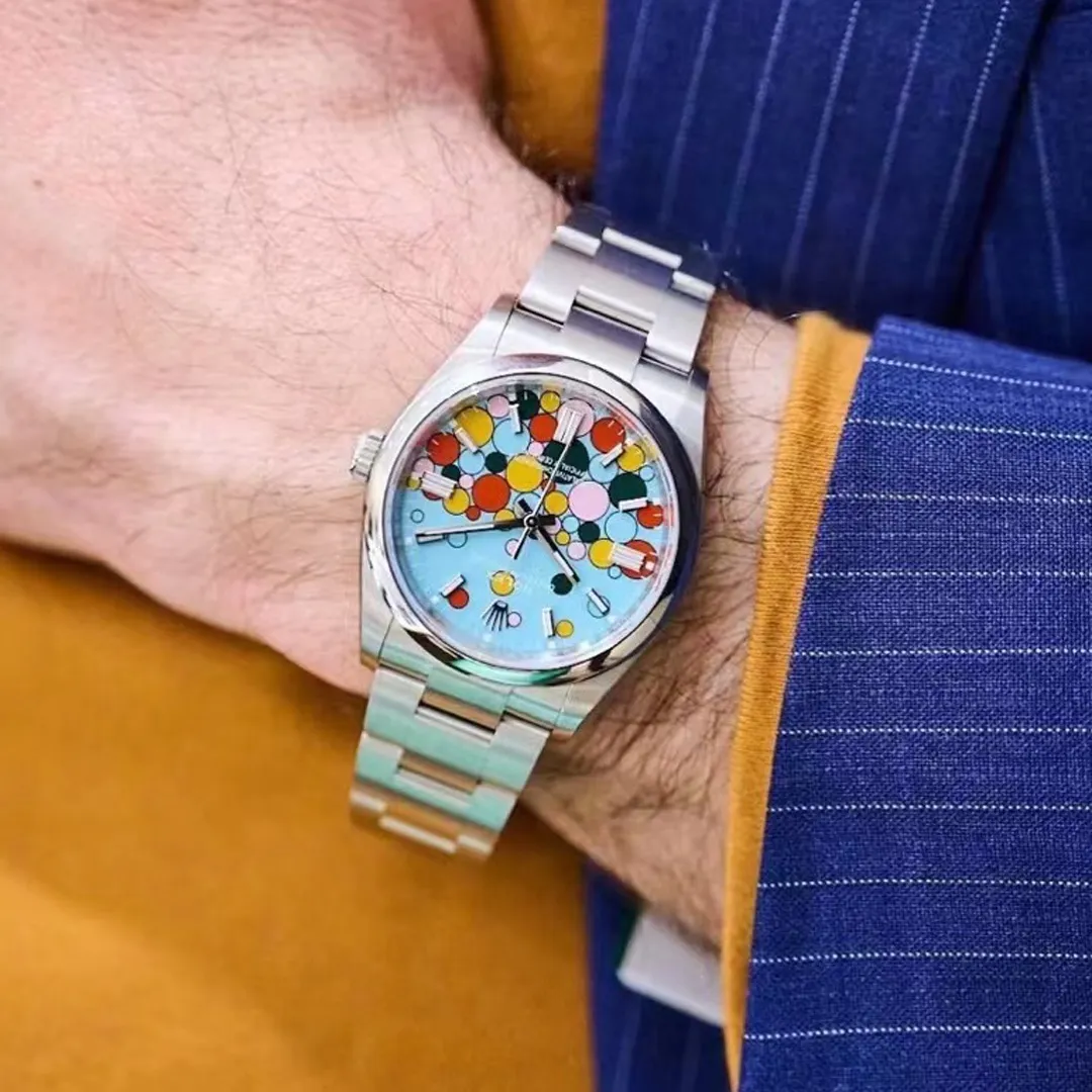 【High-end replica】💰1300! 【Customized all-in-one machine】💰1920! [Top replica] Private chat! ! ! Rolex’s new Oyster Perpetual series 126000 and 124300 balloon style ceiling-level watches are welcome to taste! 1⃣️The diameter is 41MM, which is in sync with the original size. It is built in conjunction with high-end original manufacturers. A series of improvements have been made in parallel this time! The price/performance ratio is also super high! 2⃣️With 2836 fully automatic mechanical movement! This movement is of unanimously recognized quality in the industry! 3⃣️The new Oyster model is very popular once it is opened this time. The dial is generated with 51 balloons! The three-dimensional 3D effect is so amazing that you can’t put it down! VR Factory2023’s ingenious masterpiece is welcome to taste! The pictures were taken as top replica real shots!