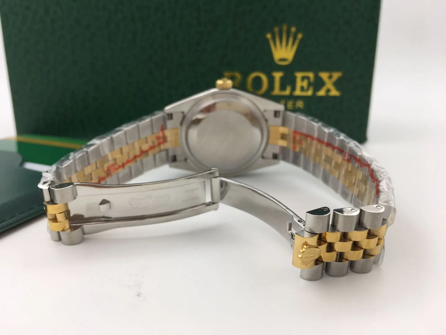 【Foreign Trade Import】💰1240 each! Watches for Couples✨Rolex shell-faced diamond fully automatic mechanical couple's casual fashion watch. The stainless steel case and strap are light and sturdy, highlighting the texture. The diamond-set dial is unique and dazzling. Additional calendar display function, convenient and elegant.