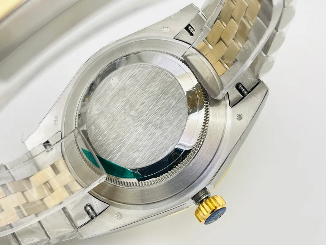 [VR Factory2022 latest masterpiece] Rolex’s latest Datejust series mechanical watch! 1⃣️[Size] Diameter 41MM, thickness 12MM! 2⃣️[Movement] Equipped with 2836 movement, strict debugging ensures accurate travel time, stable performance, and zero repairs! 3⃣️【Dial text】Using top-grade Swarovski diamonds and hand-inlaid craftsmanship, it is designed with the concept of excellence! 4⃣️[Case Buckle] The 904L stainless steel case is made of the same material as the original version and paired with a 904L stainless steel strap/original safety buckle! 5⃣��The watch strap is made of 904L Oyster steel.  6⃣️The side of the watch case is consistent with the original version and adds a QR code to prevent counterfeiting! 7⃣️【Mirror】Scratch-resistant sapphire crystal, anti-reflective convex magnifying calendar window, pure waterjet cutting! VR Factory is the same on the outside as it is original! Welcome friends from all walks of life to taste it!