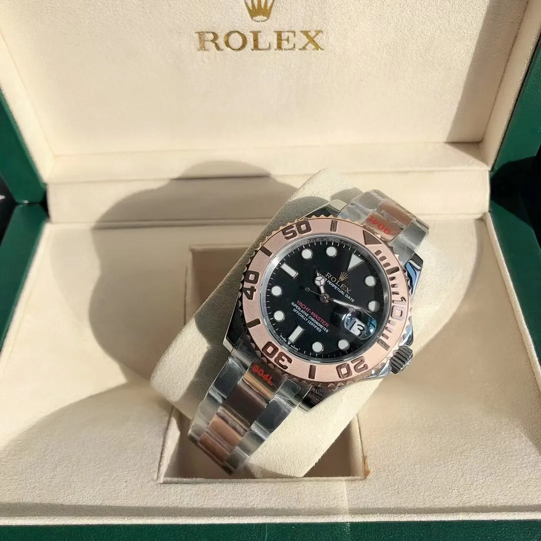 【High-end replica】💰1240! 【Customized all-in-one machine】💰1920! Rolex [Classic Master once and for all] GD quality control, Rolex’s new popular Yacht-Master series m126621-0001 men’s watch 40mm is shipped, continuing to adhere to the high-quality features of the GD family, exclusively producing one watch, one code, three codes in one [Movement] Equipped with GD dedicated 0️⃣reworked, 💯 brand new original Citizen 9015 fully automatic mechanical movement, with accurate travel time, excellent performance, and a power reserve of up to 48 hours [Case] 316L stainless steel case High-end synchronous anti-fingerprint [strong] The original version of the ceramic ring rotates simultaneously in two directions, perfectly presenting the same curvature and luster as the original version, super high-density mineral glass mirror, exquisite workmanship, perfectly adhering to the original diving and swimming 🏊‍♀️Performance [Literal] Synchronized by a large manufacturer, super luminous, luminous scales, hands with no flaw spots, crystal clear, synchronized authentic details, clear lettering on the inner shadow circle, and well-proportioned fonts [Watch strap] 316L fine steel adjustable original synchronous steel strap ⚠️Please look for the exclusive quality of GD quality control
