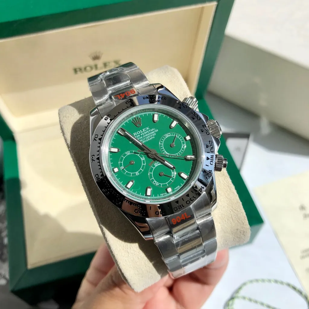 【High-end replica】💰1160! Customized all-in-one machine 💰1720! Rolex Daytona Series [Diameter] 40mm [Movement] Equipped with imported fully automatic mechanical movement [Ring] Imported finely polished ring/ceramic ring [Mirror] Scratch-resistant sapphire glass mirror [Material] Imported 316L stainless steel case [Strap] Stainless steel three-bead strap/high-quality tape [Buckle] Original buckle Super high quality, more beautiful in kind, market exclusive! Classic men's casual watch, the standard accessory for successful men, allowing you to wear it once and for all!