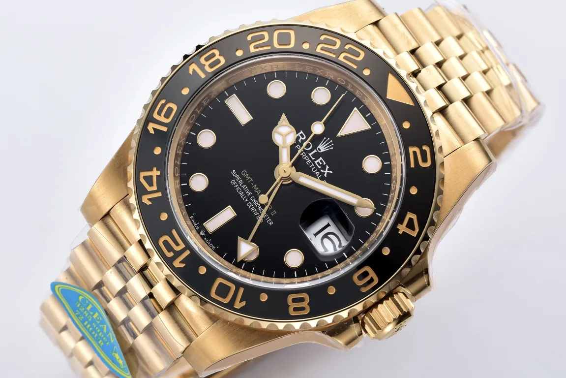 【High-end replica】💰1240! 【Customized all-in-one machine】💰1900! [Top replica] Private chat! ! ! The Rolex Greenwich [GMT-Master II] is one of Rolex's best-selling watches. It is equipped with a real ceramic ring and platinum fonts. The 3285 all-in-one mechanical movement is of stable and reliable quality. The diameter is 40mm. It is developed one-to-one with the original. This picture is a top-level replica!