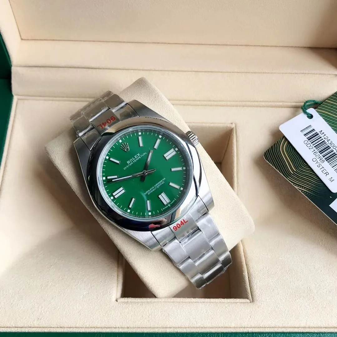 【High-end replica】💰1160! Rolex [Colorful Man, Oyster Life] The new Rolex Oyster Perpetual 41mm, the official synchronization model 124300 is perfectly crafted with original details, once again enhances the essence, and allows you to experience the original details of Citizen movement watches to the extreme. [Case] 316L stainless steel case, original synchronized shell shape and details (not the same model as the log-type case) to restore the thickness of the bezel, brushed lugs (matching the brushed texture of the bracelet), the sides of the case are rounded and full and brightly polished, perfectly synchronized with the original, the best 41mm shell size, 11mm dial thickness to achieve the original appearance reference 0 error [color] [Glass] Made of anti-scratch sapphire glass, the mirror surface is transparent and clear when reading, and the 6-digit exclusive small crown hidden mark is looming [Movement] Continue to use the new Citizen 8215 movement, accurate, stable and reliable [Literal] Using the original seven-color full-process computer numerical control color matching, the first original color matching in its class, perfectly matching the seven-color gorgeous and dazzling [Color] The super luminous color is comparable to the original in terms of durability and luminous color, perfectly interpreting the colorful essence of the original - Tiffany Blue is even more elegant and chic [Bracelet] The three-bead bracelet uses sandblasting of parts (each grain) and the latest surface coating process to restore the texture and luster of the original strap (differentiating the log-type three-bead bracelet). The sandblasted texture is perfectly combined with the ear rods of the case. The original buckle is synchronized with the original recessed crown mark to avoid scratching the sleeves. Deeply appreciate the original design concept and give feedback with heart.