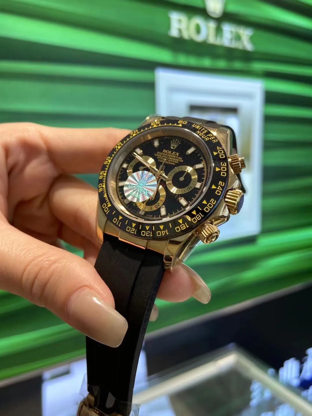 【High-end replica】💰1160! Rolex - Rolex Daytona men's mechanical watch Movement: Imported Citizen 8215 movement Size: Diameter 40mm Thickness 11mm Case: 316 stainless steel case Mirror: Sapphire mirror Strap: Comfortable silicone strap-original buckle