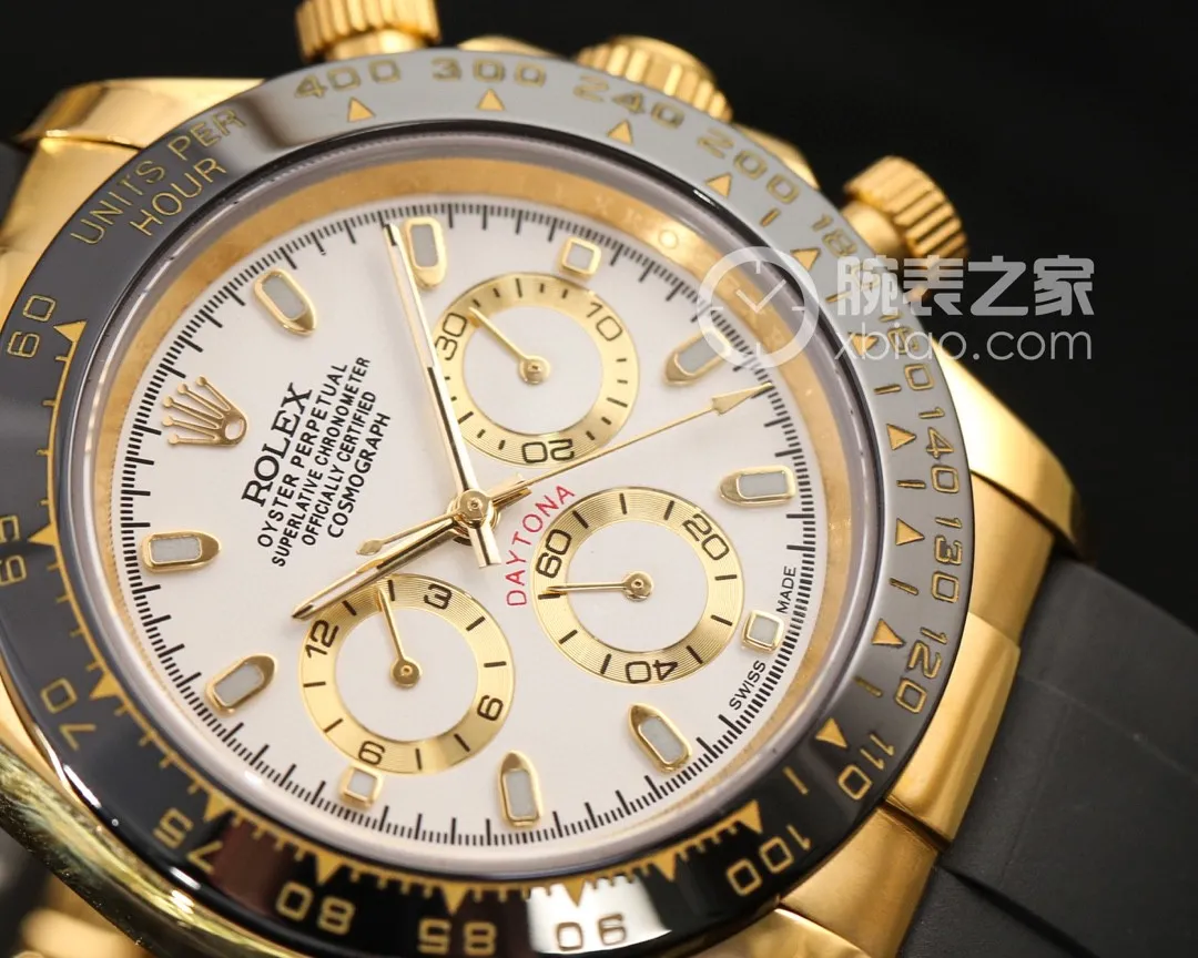【Foreign trade import】💰1300! Rolex [high-end top watch] super waterproof performance! 🏊♀ [Type]: Top noble men's watch⌚ [Strap]: Made of 316L stainless steel strap [Movement]: Top mechanical movement with powerful power storage⌚ Material: Sapphire crystal mirror [Wear-resistant] Clearer🎬 Closer to the genuine product! Comparable to counters! The whole watch gives people a high-end atmosphere! It makes the owner feel more beautiful and noble when wearing it! Makes people more confident and stronger! [The best accessory for wise men that is full of praise! ] The first choice for stocking in physical stores🏆Super high return rate🏆Super cost-effective🏆Best word-of-mouth product🏆 Size: 40mm diameter stainless steel 11mm thickness! Good stuff is coming! Welcome to reprint! ⌚【Please look for the quality of XZ factory and pay more attention to every detail! 】XZ Factory: What we do is customer recognition and quality core! Welcome all the great masters to come and taste it! 🔺🔺🔺 [Produced by