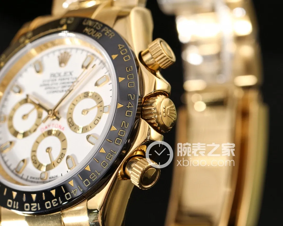 【Foreign trade import】💰1300! Rolex [high-end top watch] super waterproof performance! 🏊♀ [Type]: Top noble men's watch⌚ [Strap]: Made of 316L stainless steel strap [Movement]: Top mechanical movement with powerful power storage⌚ Material: Sapphire crystal mirror [Wear-resistant] Clearer🎬 Closer to the genuine product! Comparable to counters! The whole watch gives people a high-end atmosphere! It makes the owner feel more beautiful and noble when wearing it! Makes people more confident and stronger! [The best accessory for wise men that is full of praise! ] The first choice for stocking in physical stores🏆Super high return rate🏆Super cost-effective🏆Best word-of-mouth product🏆 Size: 40mm diameter stainless steel 11mm thickness! Good stuff is coming! Welcome to reprint! ⌚【Please look for the quality of XZ factory and pay more attention to every detail! 】XZ Factory: What we do is customer recognition and quality core! Welcome all the great masters to come and taste it! 🔺🔺🔺 [Produced by